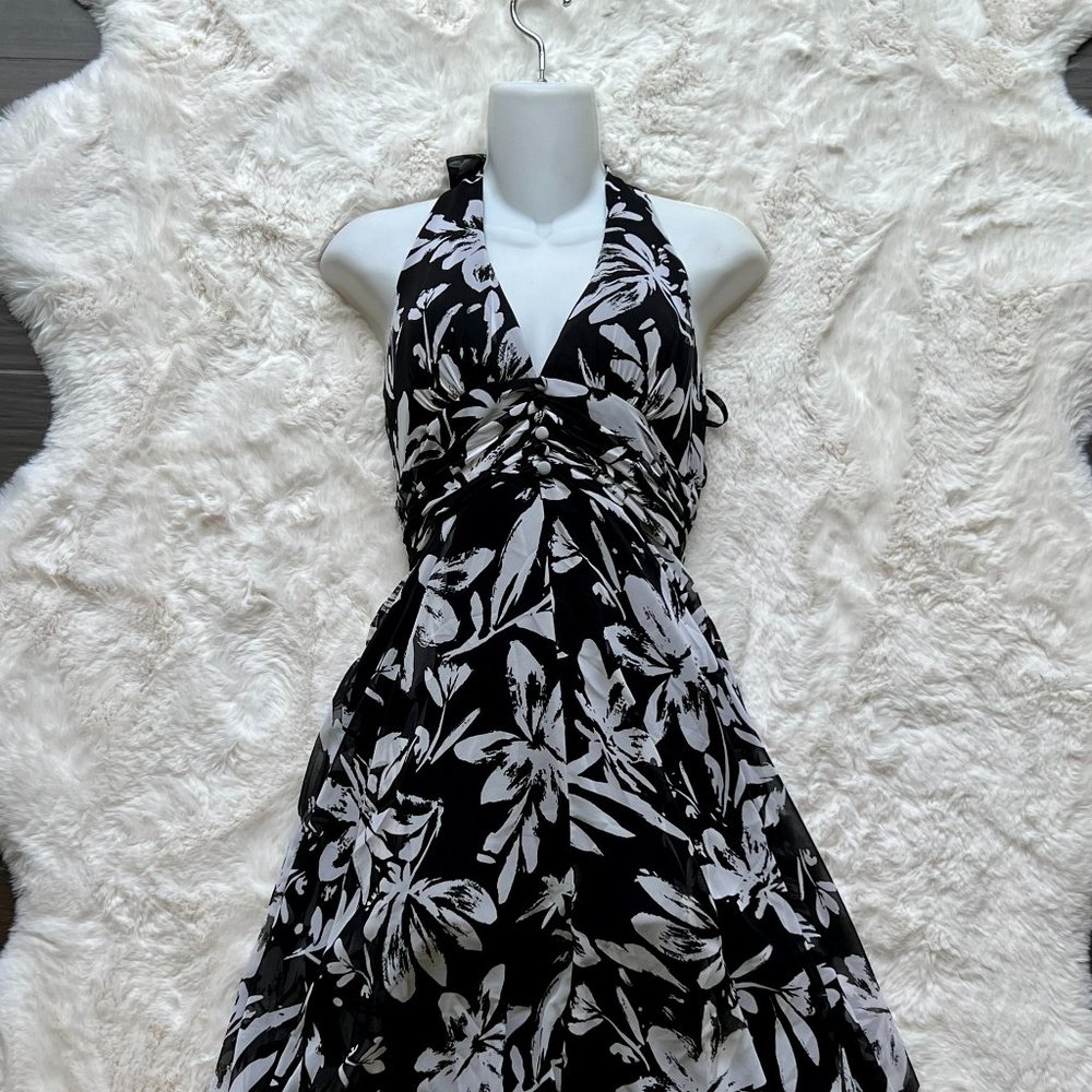 White House Black Market Black & White Floral Print Dress Size 0 EUC